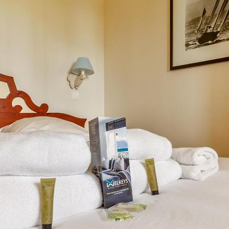 Nice 2-Br In A Residence With Pool - Deauville - Welkeys Екстериор снимка
