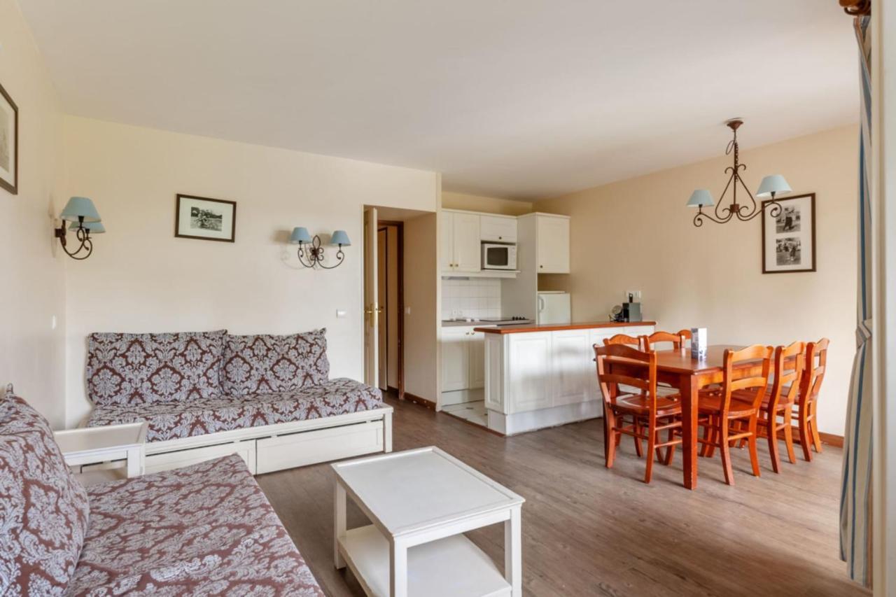 Nice 2-Br In A Residence With Pool - Deauville - Welkeys Екстериор снимка