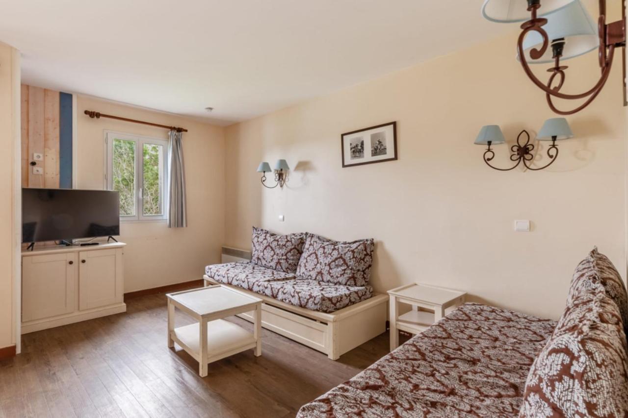 Nice 2-Br In A Residence With Pool - Deauville - Welkeys Екстериор снимка