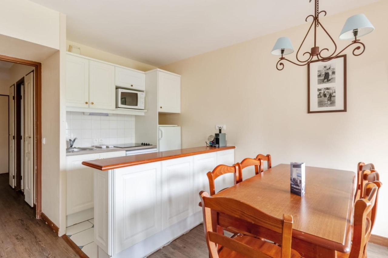 Nice 2-Br In A Residence With Pool - Deauville - Welkeys Екстериор снимка
